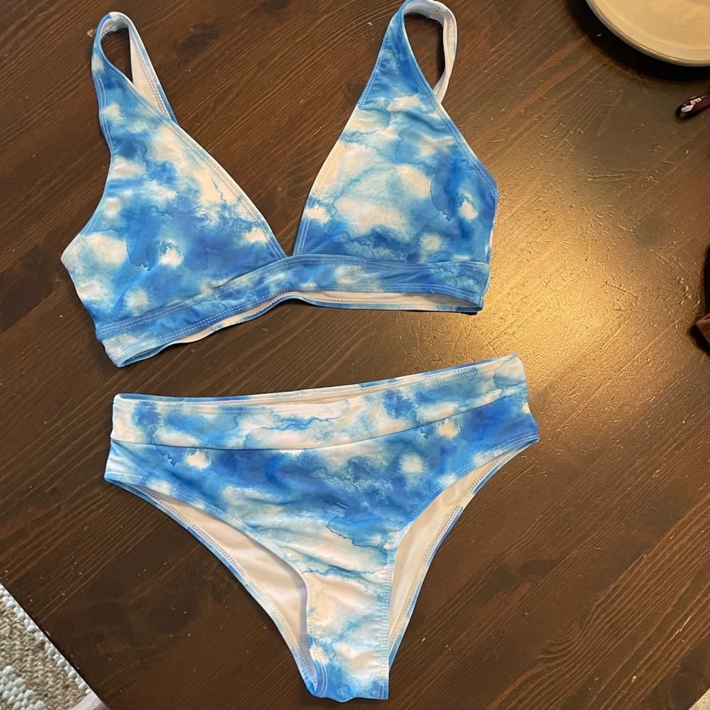 SHEIN Swimsuit Bikini Tie Dye
